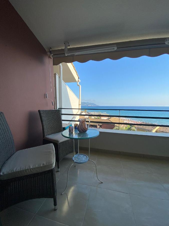 Daydream Seaview Deluxe Home 152 By New Era In Glyfada Beach Corfu Bagian luar foto